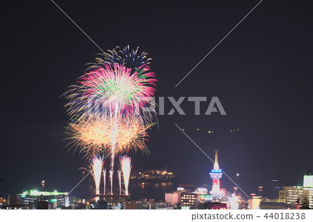 Beppu Christmas Hanabi Fantasia 44018238