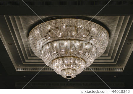Crystal chandelier Crystal chandelier 44018243
