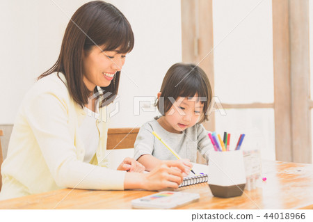 父母和孩子 44018966