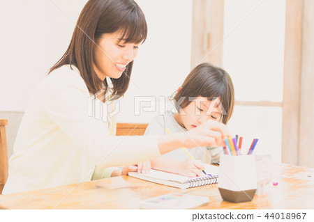 父母和孩子 44018967