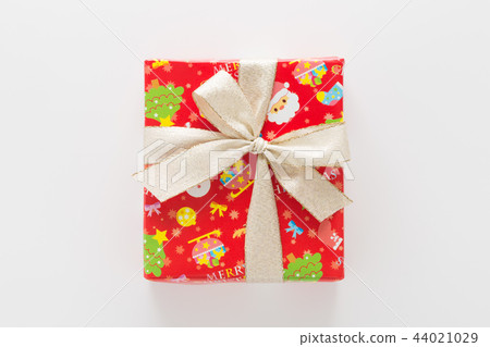 Present Present 44021029