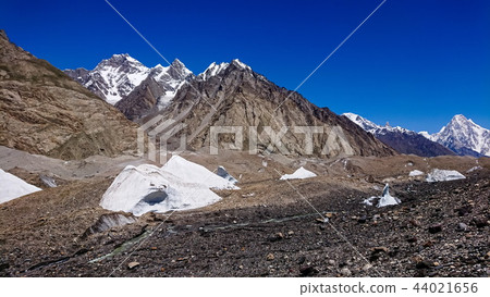 K2 and Broad Peak from Concordia in the Karakorum K2 and Broad Peak from Concordia in the Karakorum 44021656