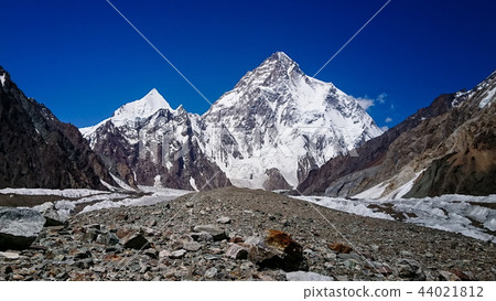 K2 the second highest mountain in the world. Karak 44021812