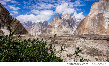 Trango Towers and Baltoro Glacier Karakorum Pakist Trango Towers and Baltoro Glacier Karakorum Pakist 44022514