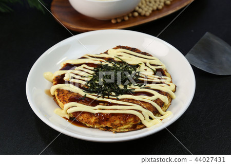 Okonomiyaki in yam 44027431
