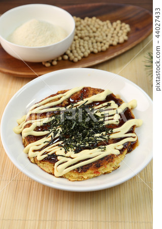 Okonomiyaki in yam 44027433