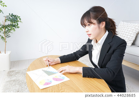Business woman Business woman 44028685