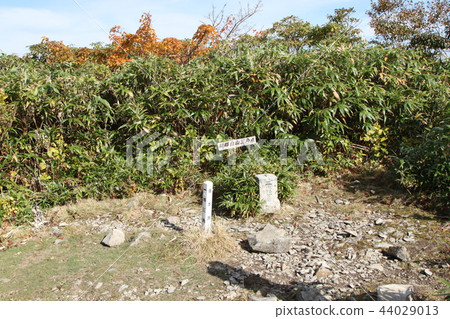 Nogo Hakusan summit 44029013