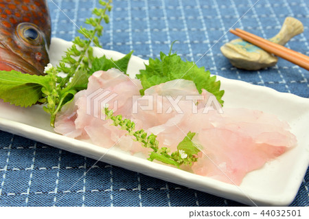 Pheasant sashimi Pheasant sashimi 44032501