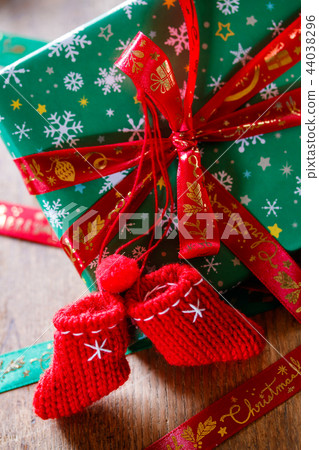 Christmas gift  44038296