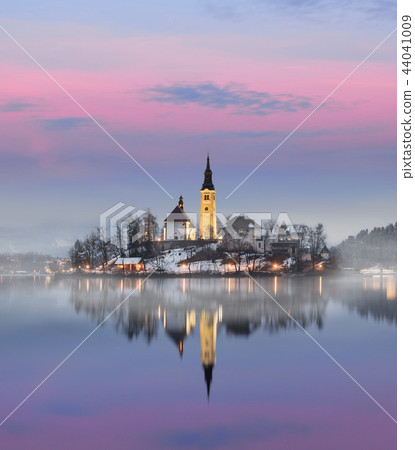Amazing sunset at the lake Bled in winter, Slovenia. 44041009