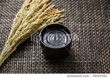 Sake sake 44045482