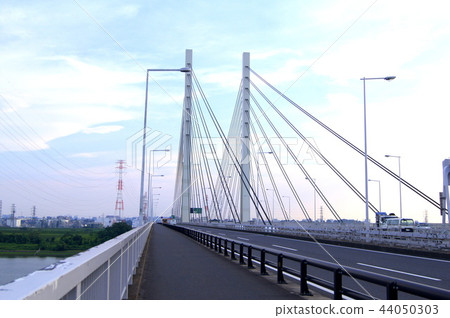 Sachima Ohashi (near Wako city and Toda city of Tokyo Outer Ring Expressway) 44050303