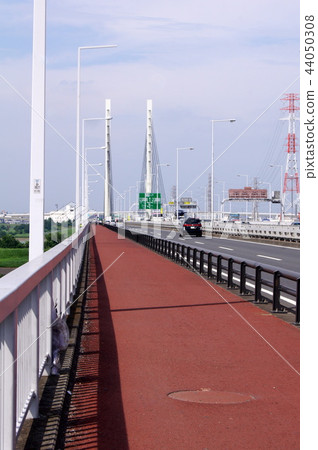 Sachima Ohashi (near Wako city and Toda city of Tokyo Outer Ring Expressway) 44050308