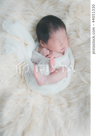 baby, infant, birth 44051330