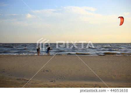 Beach, sunlight, leisure, sports, kitesurfing, daidhapo Beach, sunlight, leisure, sports, kitesurfing, daidhapo 44051638