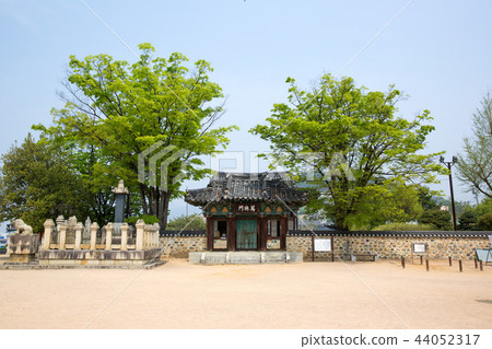 Miryang Yeongnam-ri, Miryang-si, Gyeongnam Miryang Yeongnam-ri, Miryang-si, Gyeongnam 44052317
