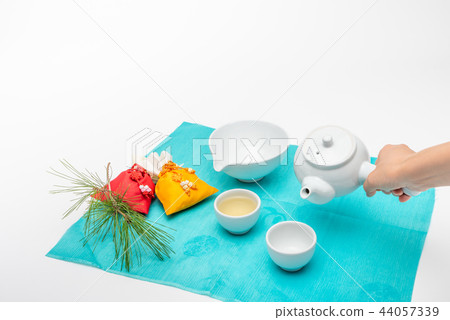 Korean tradition and tradition 44057339