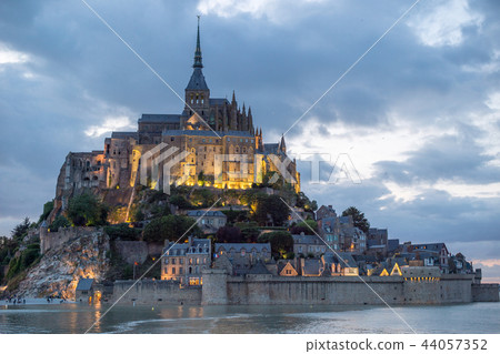 Mont-Saint-Michel at night Mont-Saint-Michel at night 44057352