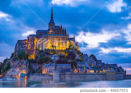 Mont-Saint-Michel at night 44057353