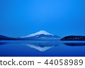 Fuji before dawn 44058989