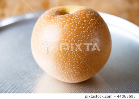 梨 梨 44065695
