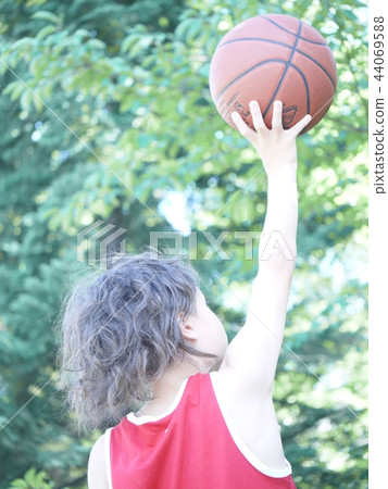 帶著籃球的願望 44069588