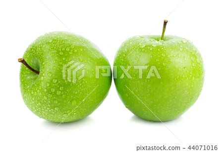 Green apples Isolated on a white background 44071016