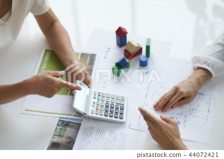 Business scene Housing construction Business talk 44072421