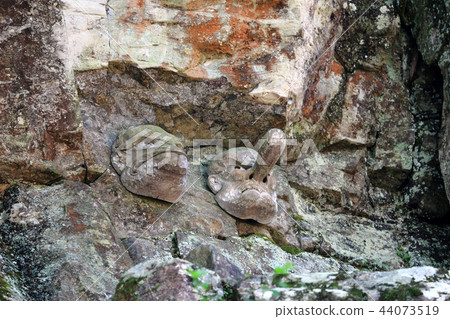 Kotohiragu Shrine Okusha, the Tengu which spans the left Tianzhu. Kotohiragu Shrine Okusha, the Tengu which spans the left Tianzhu. 44073519