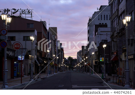 Dawn of the entertainment district Dawn of the entertainment district 44074261