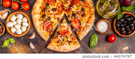 Meat pizza with ingredients 44074797
