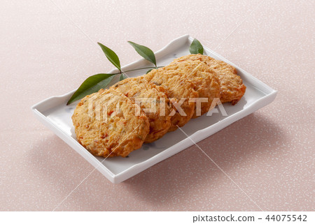 Satsukaeba 44075542