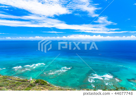 "Hawaii" Ocean headland seen from the summit of Diamond Head 44077748