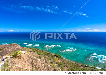 從鑽石頭頂峰看到的“夏威夷”海洋岬角 從鑽石頭頂峰看到的“夏威夷”海洋岬角 44077781