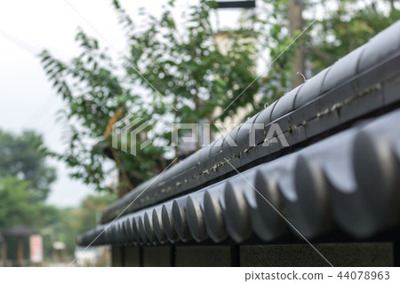 traditional japanese rooftiles 44078963