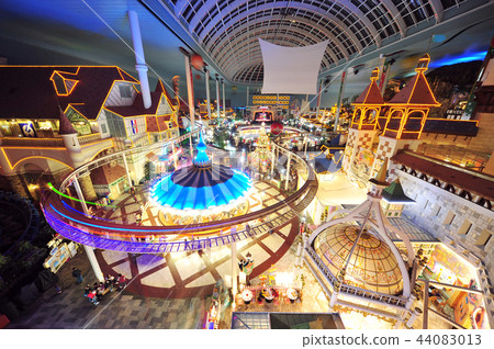 Lotte World Night View 44083013