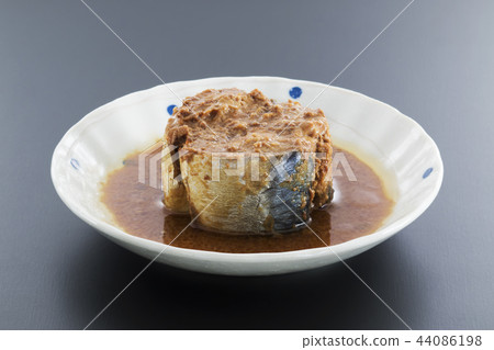 用鯖魚燜鯖魚 44086198