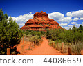 Bell Rock located in Sdona, Arizlona  44086659