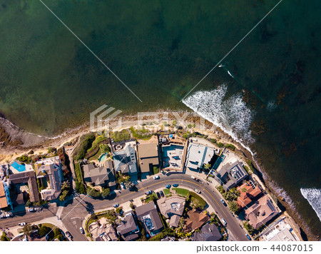 Streets and houses of San Diego Pacific beach Streets and houses of San Diego Pacific beach 44087015