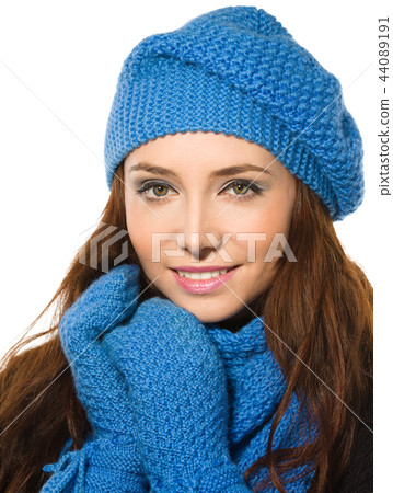 Young happy woman wearing winter cloth Young happy woman wearing winter cloth 44089191