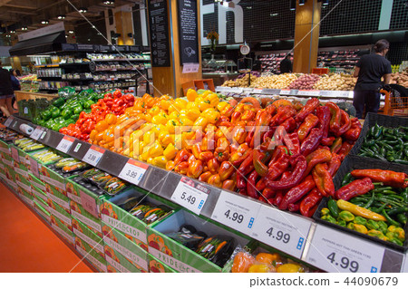 Overseas vegetables Canada's supermarket vegetable department in Toronto Overseas vegetables Canada's supermarket vegetable department in Toronto 44090679