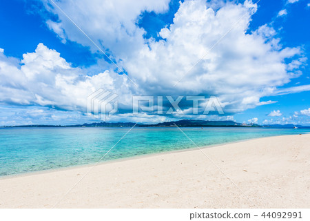 Beach of Okinawa Minnajima 44092991