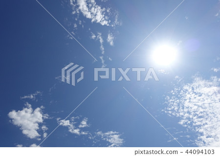 清新的天空 清新的天空 44094103