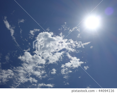 清新的天空 清新的天空 44094116