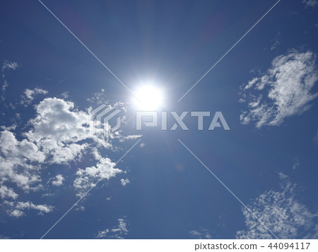 清新的天空 清新的天空 44094117