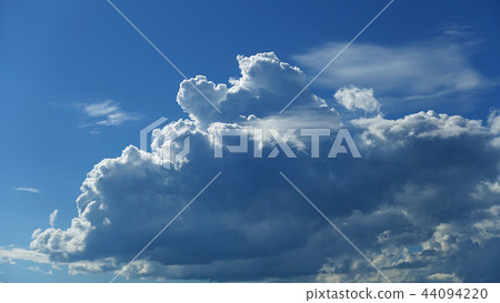 夏日的天空 夏日的天空 44094220