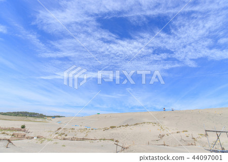 Nakadashima sand dune 44097001