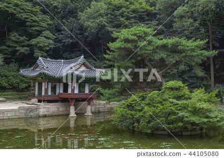 Bu Yong Jeong, Biwon, Changdeok Palace, Jongno-gu, Seoul Bu Yong Jeong, Biwon, Changdeok Palace, Jongno-gu, Seoul 44105080