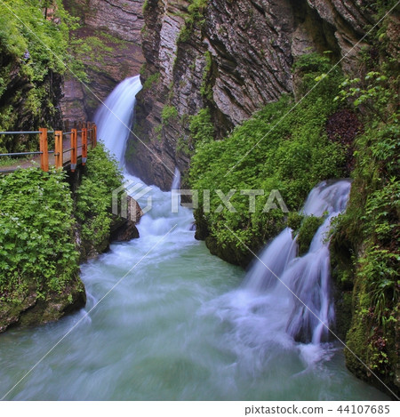 Thurfaelle, waterfalls in the Toggenburg valley. Thurfaelle, waterfalls in the Toggenburg valley. 44107685